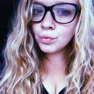 Meet your Posher, Ally